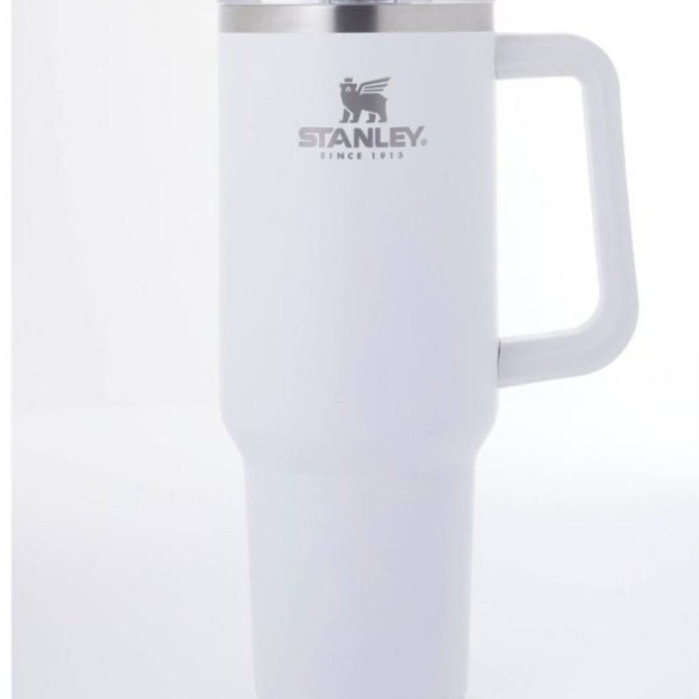 Stanley Adventure Quencher Traveler Tumbler